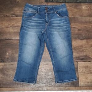 1822 Denim Capri